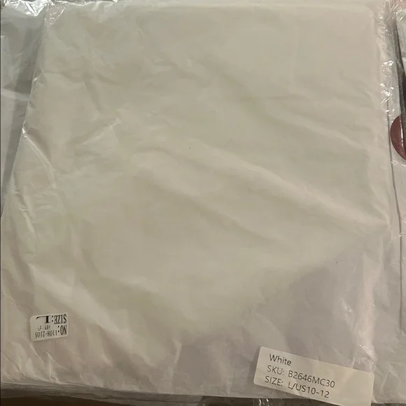 NWT Miss Circle White Ruched Drapping Mini Skirt - Picture 11 of 11